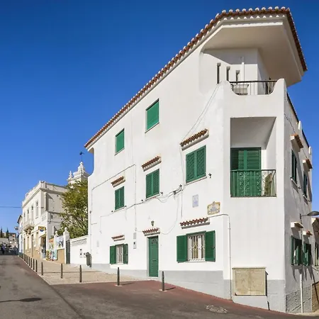 Private 2 Bed In Old Town Апартаменты Албуфейра